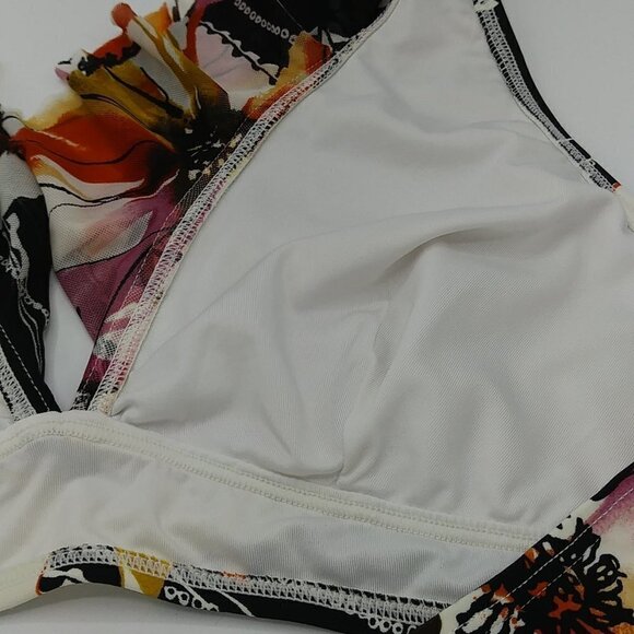 Be Creative Ruffled Floral Bikini Top - Picture 6 of 8